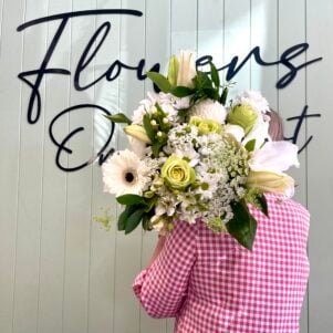 White Seasonal Bouquet